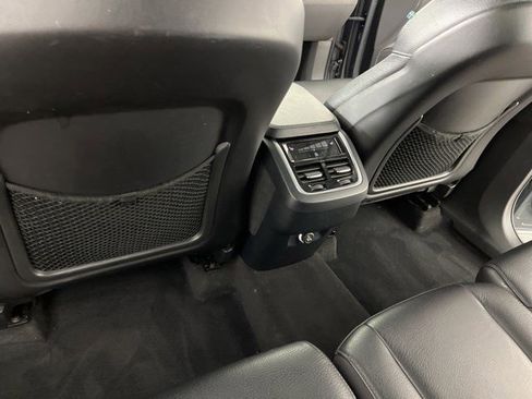 Used 2020 Volvo XC90 T6 Momentum AWD/4WD image 39