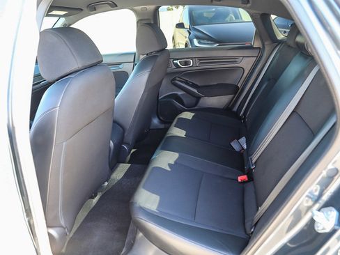 Used 2023 Honda Civic Sport image 18