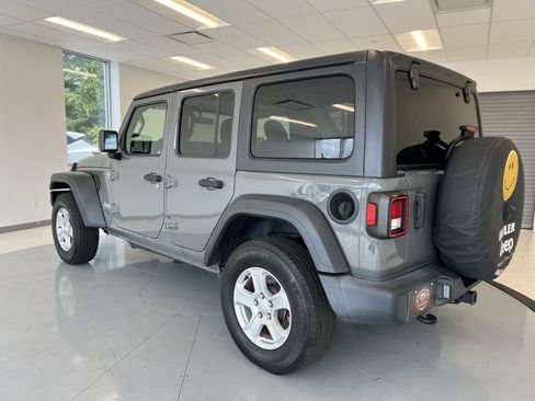 Used 2021 Jeep Wrangler Unlimited Sport image 5
