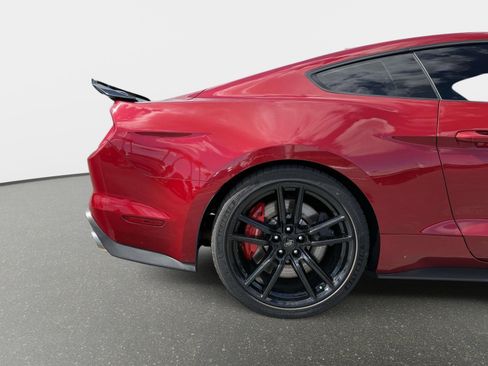 Used 2020 Ford Mustang Shelby GT500 w/ Technology Package image 20