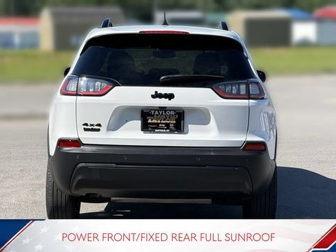 Used 2023 Jeep Cherokee Altitude Lux w/ Lux Elite Package AWD/4WD image 8