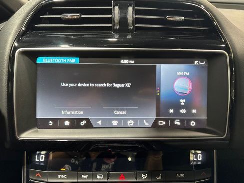 Used 2019 Jaguar XE Prestige AWD/4WD image 69