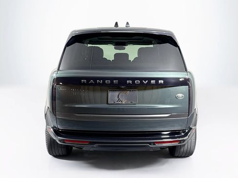 Used 2023 Land Rover Range Rover SE AWD/4WD image 4