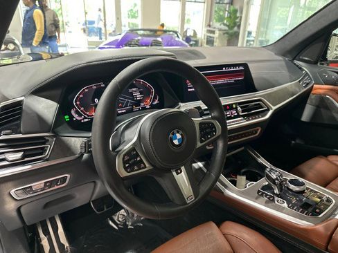 Used 2019 BMW X7 xDrive50i w/ M Sport Package AWD/4WD image 77