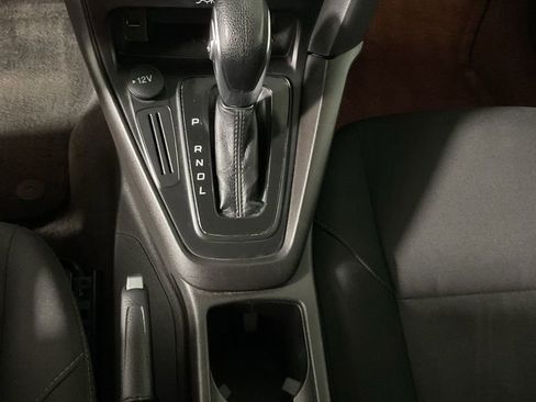 Used 2018 Ford Focus SE image 26