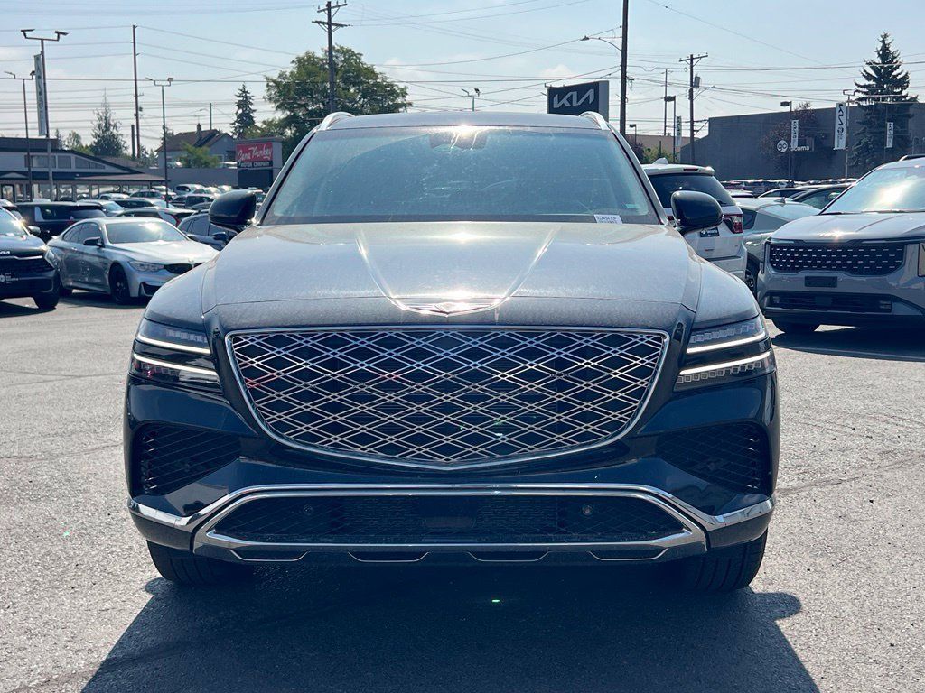 Used 2025 Genesis GV80 2.5T Standard AWD/4WD image 4