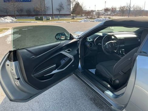 Used 2023 Chevrolet Camaro LT w/ RS Package image 15