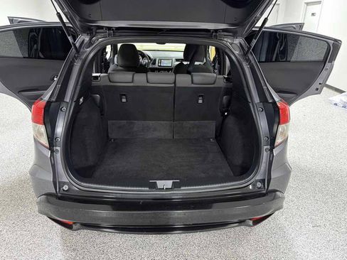 Used 2019 Honda HR-V Sport image 23