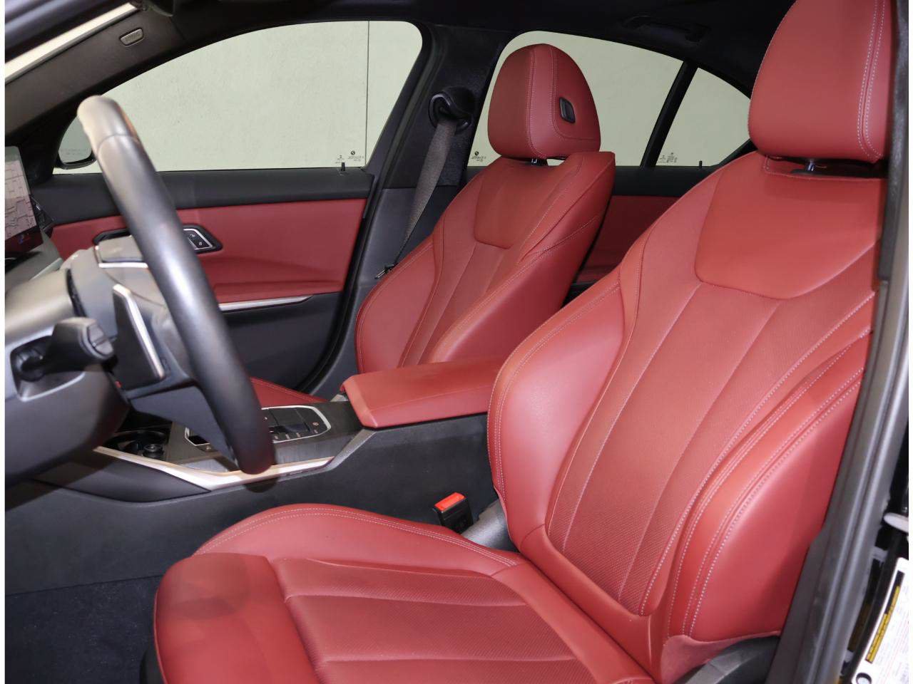 Certified 2023 BMW 330i Sedan w/ Convenience Package RWD image 13