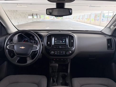 Used 2017 Chevrolet Colorado W/T AWD/4WD image 26