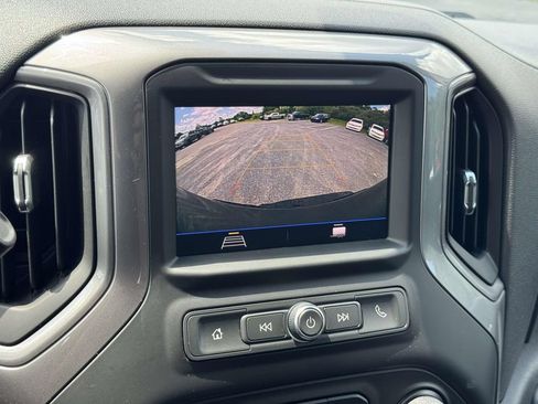 Used 2021 Chevrolet Silverado 1500 Custom w/ Safety Confidence Package AWD/4WD image 19