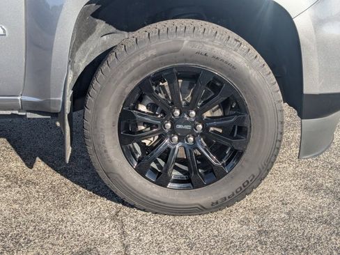 Used 2022 GMC Canyon Elevation w/ Elevation Premium Package image 12