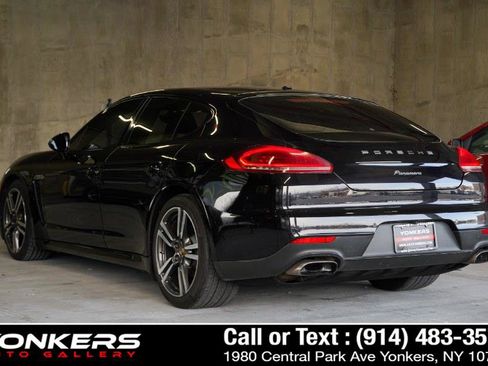 Used 2016 Porsche Panamera 4 Edition image 14