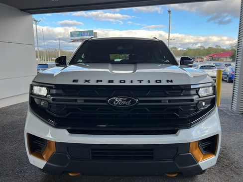 New 2025 Ford Expedition Tremor image 3