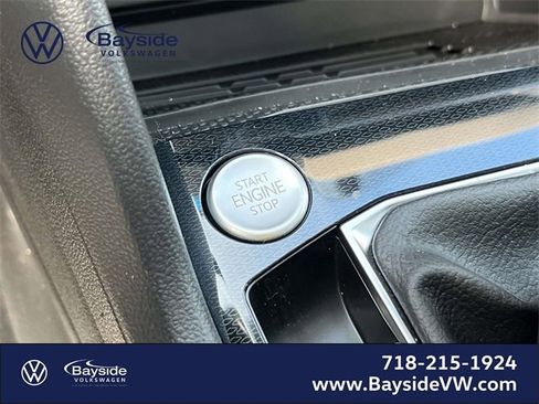 New 2026 Volkswagen Taos SE image 30