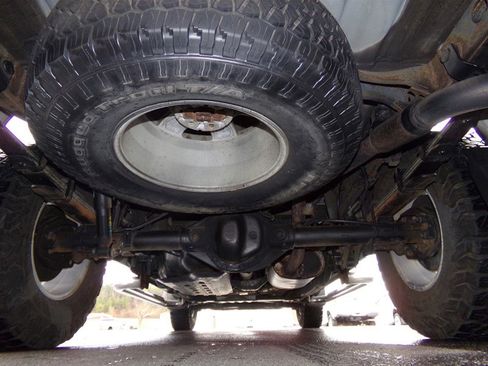 Used 2006 Nissan Frontier NISMO w/ (N01) Utility Bed Pkg image 15