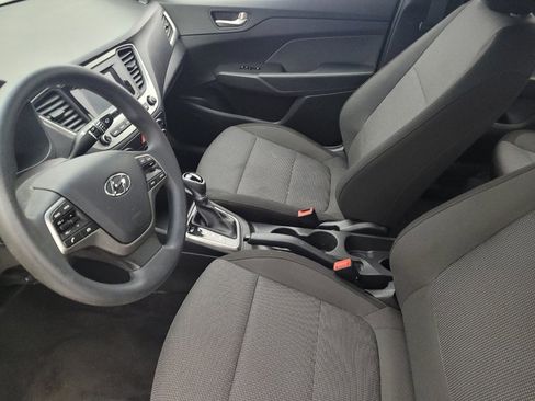 Used 2018 Hyundai Accent SE image 17