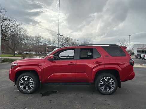 New 2026 Toyota 4Runner TRD Sport Premium AWD/4WD image 5