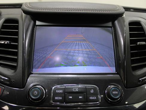 Used 2014 Chevrolet Impala LT w/ Convenience Package FWD image 5