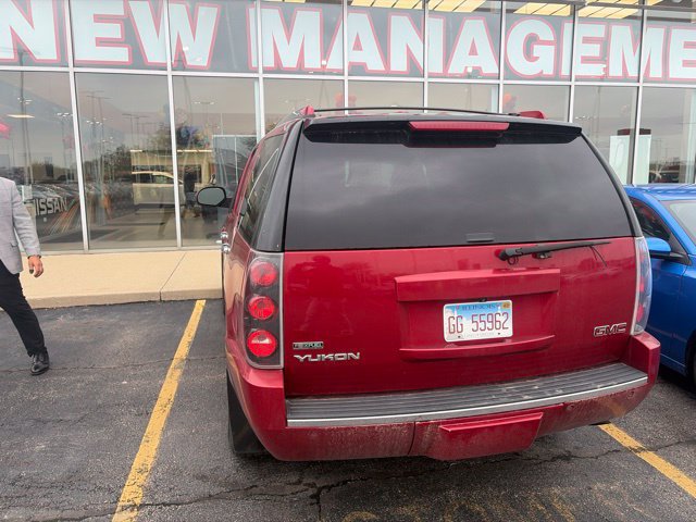 Used 2012 GMC Yukon Denali AWD/4WD image 7