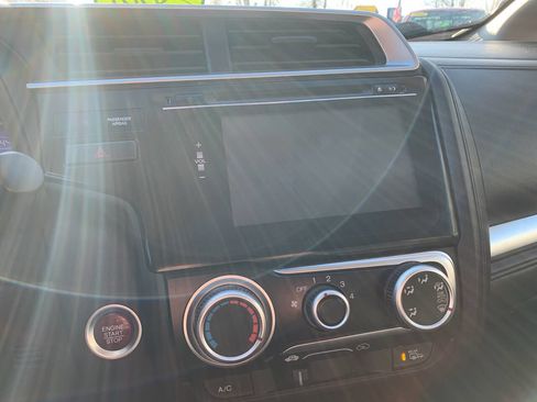 Used 2015 Honda Fit image 15