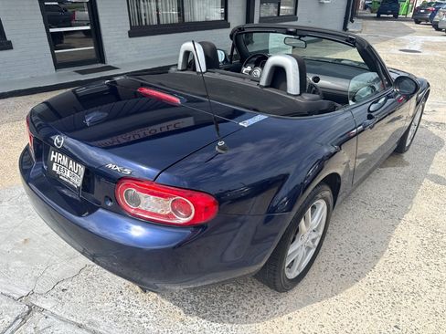 Used 2012 MAZDA MX-5 Miata Sport RWD image 15