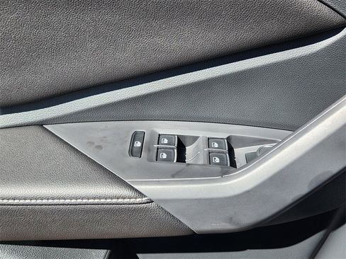 New 2025 Volkswagen Jetta S image 5