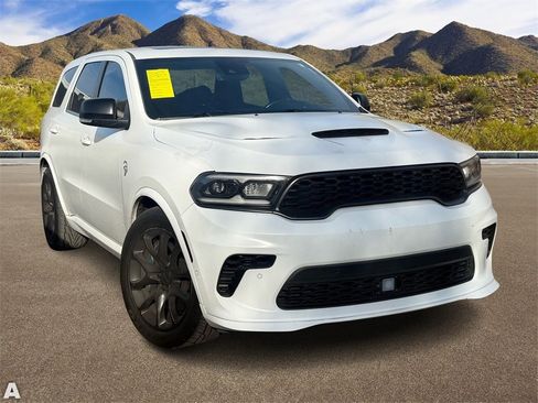 Used 2021 Dodge Durango SRT Hellcat w/ Premium Interior Group image 5