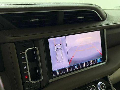 Used 2021 GMC Yukon Denali RWD image 26
