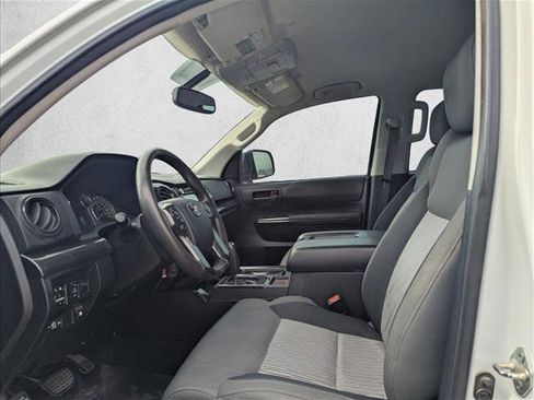 Used 2014 Toyota Tundra SR5 image 8