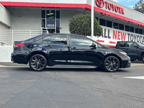 Used 2024 Toyota Corolla SE FWD image 6
