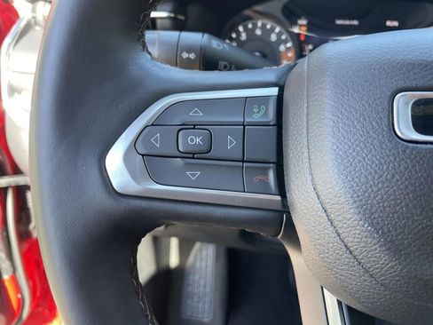 Used 2022 Jeep Compass Limited image 12