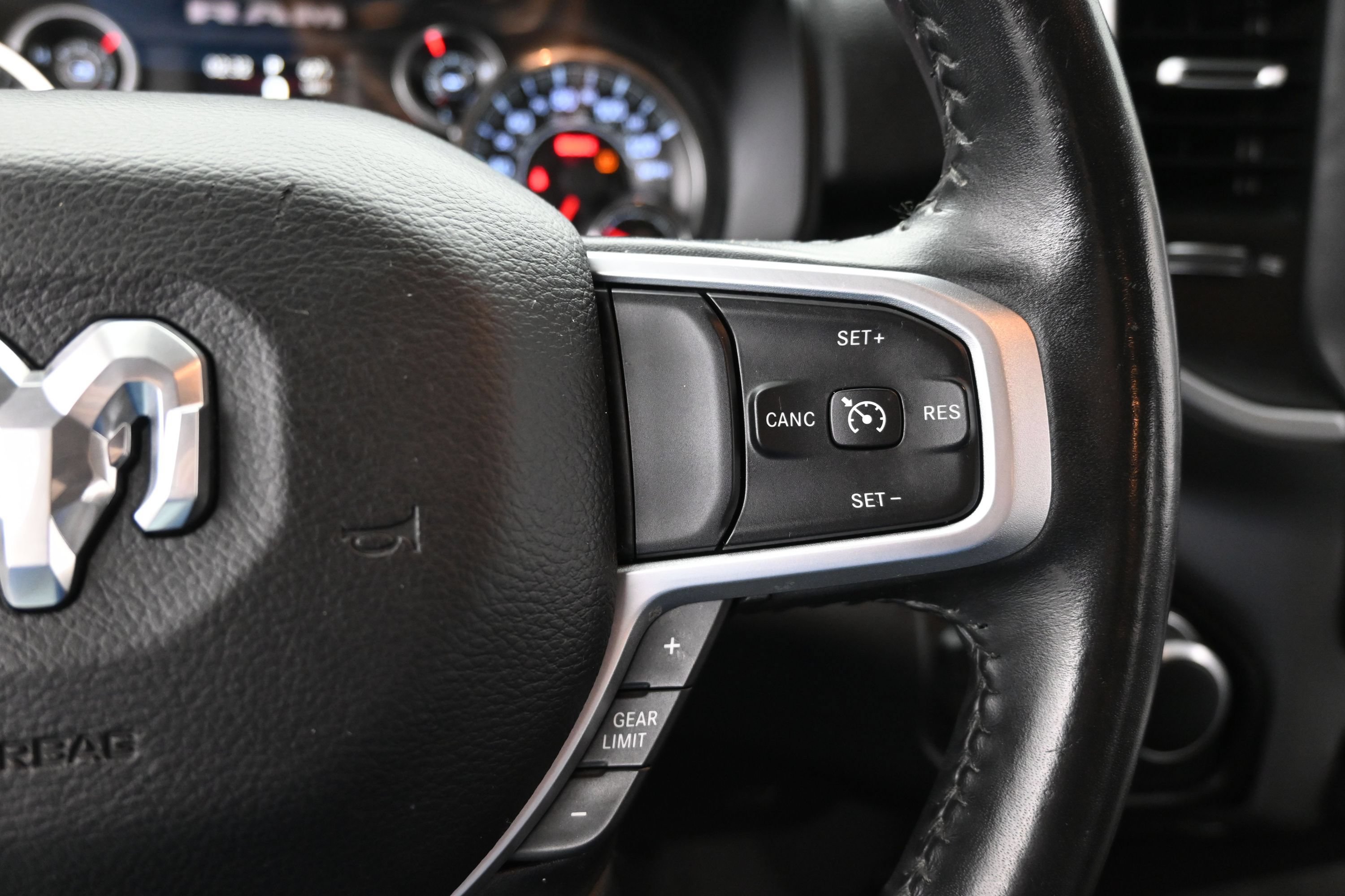 Used 2020 RAM 1500 Lone Star RWD image 15