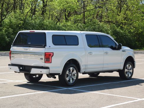 Used 2017 Ford F150 Platinum w/ Equipment Group 701A Luxury image 27