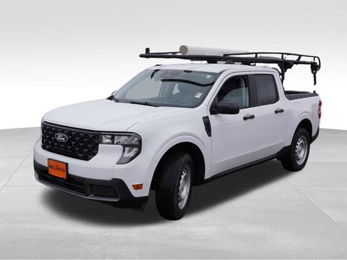 Certified 2025 Ford Maverick XLT w/ Equipment Group 302A image 12