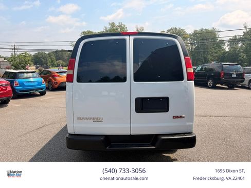 Used 2008 GMC Savana 2500 Passenger w/ Power Package RWD image 5