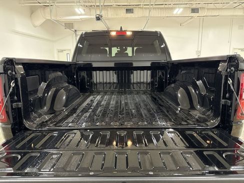 New 2026 RAM 1500 Big Horn AWD/4WD image 24