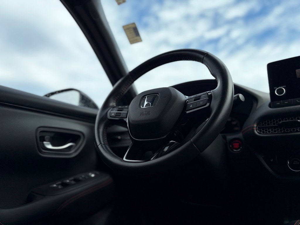 Used 2024 Honda HR-V Sport image 36