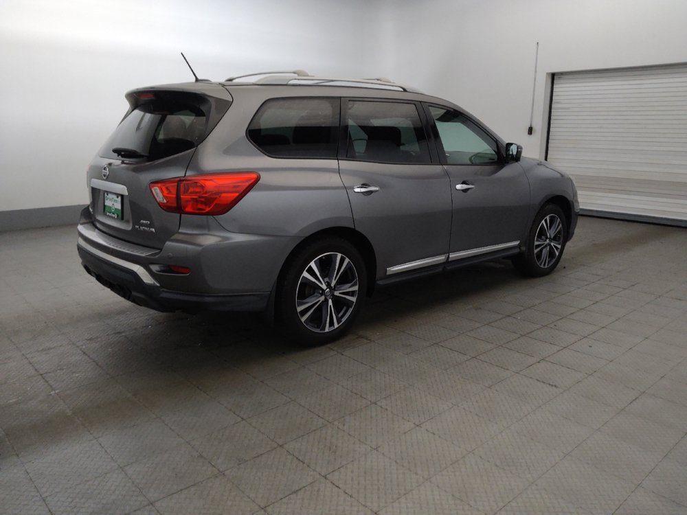 Used 2018 Nissan Pathfinder Platinum AWD/4WD image 10