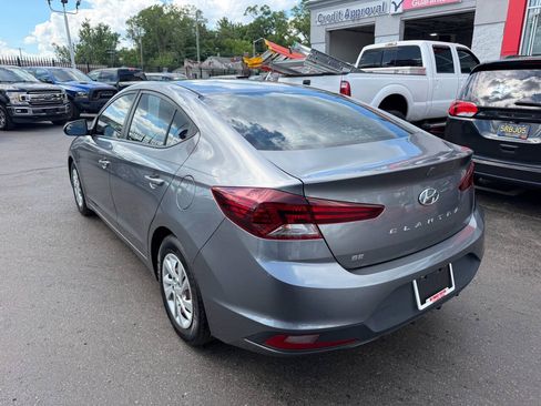Used 2020 Hyundai Elantra SE w/ Cargo Package (C1) FWD image 7