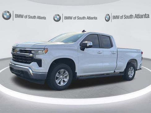 Used 2022 Chevrolet Silverado 1500 LT w/ Safety Package AWD/4WD image 8