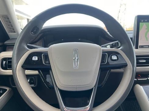 Certified 2023 Lincoln Aviator Reserve w/ Elements Package Plus AWD/4WD image 27