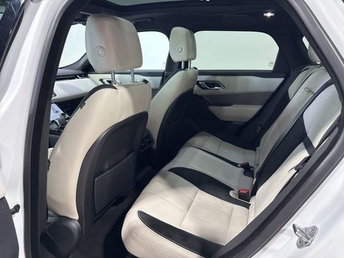 Used 2021 Land Rover Range Rover Velar S AWD/4WD image 32