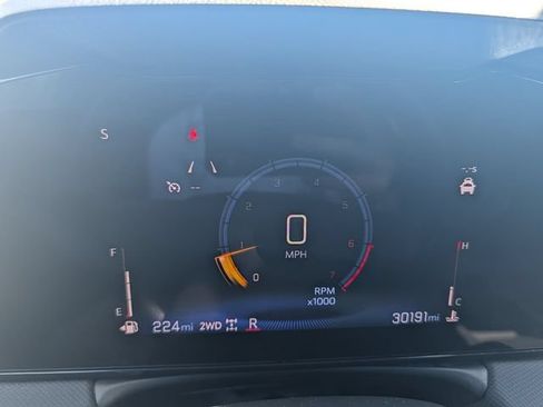 Used 2025 Chevrolet TrailBlazer LT AWD/4WD image 44