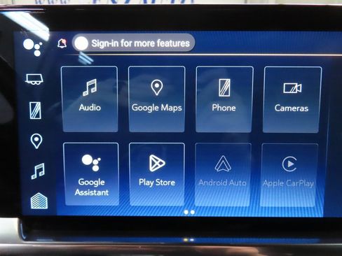 Used 2024 Chevrolet Silverado 2500 LT w/ Midnight Edition image 29