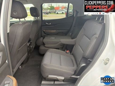 Used 2023 GMC Acadia SLE w/ Driver Convenience Package image 11