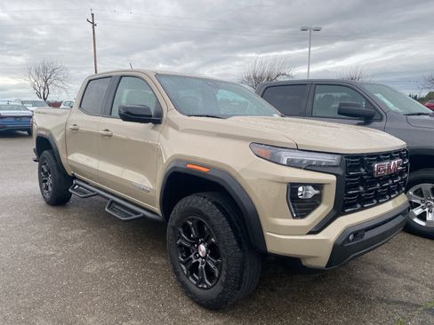 Used 2024 GMC Canyon Elevation w/ Convenience Package image 2