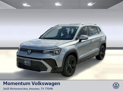Certified 2025 Volkswagen Taos SE
