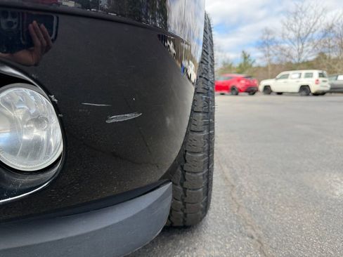 Used 2010 Chevrolet Avalanche LS w/ Interior Plus Package image 27