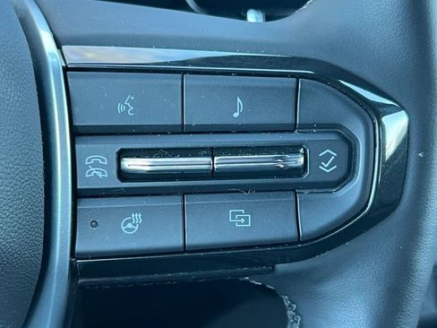 Used 2025 Chevrolet Colorado ZR2 w/ ZR2 Bison Edition AWD/4WD image 8